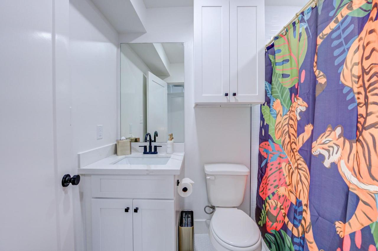 Roaring Tigers Studio Apartment Galveston Exterior photo